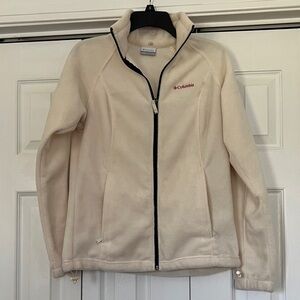 Columbia Women's cream Fleece Jacket size S